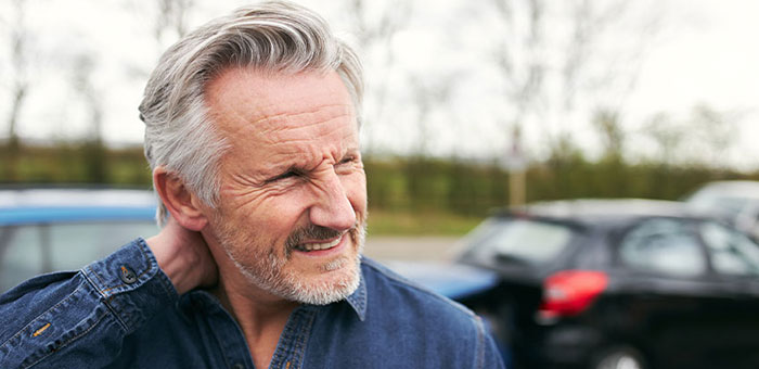 Patient receiving auto accident injury chiropractic in Louisville for auto accident injury